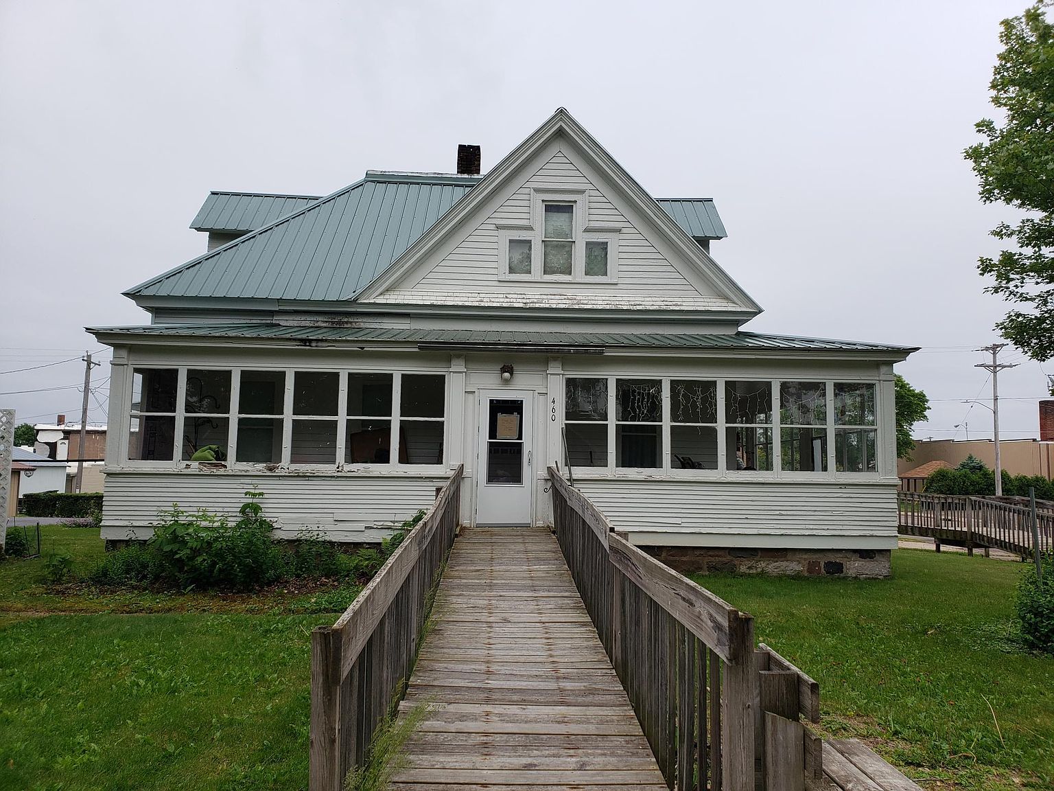 460 2nd Ave, Clear Lake, WI 54005 MLS 6472186 Zillow