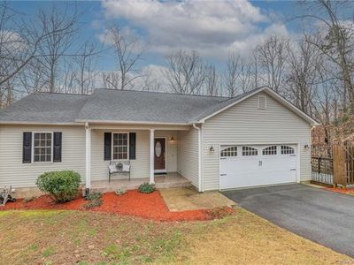 413 Meadowlark Ln, Columbus, NC, 28722