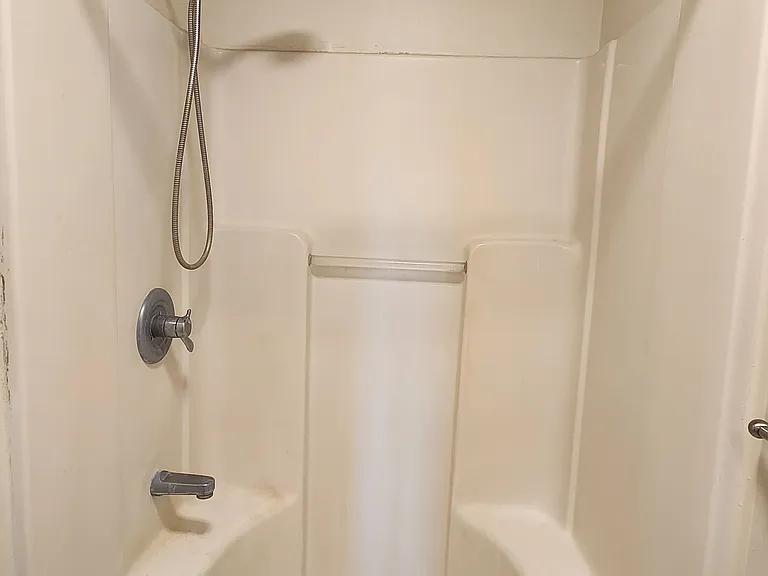 1145 Kaumoku St — Photo 21