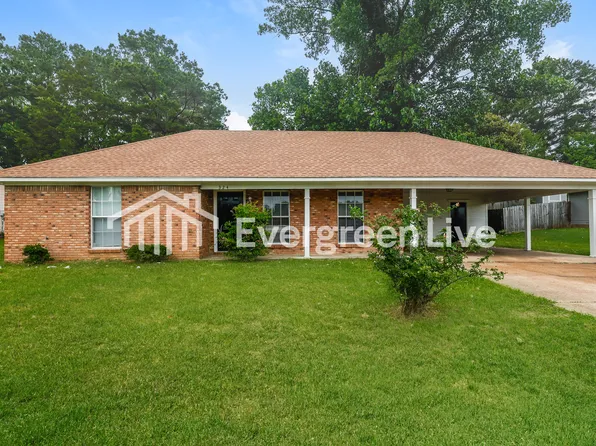 324 Marachino Dr, Clinton, MS 39056
