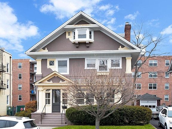 Incredible first floor rental with walk to town location.