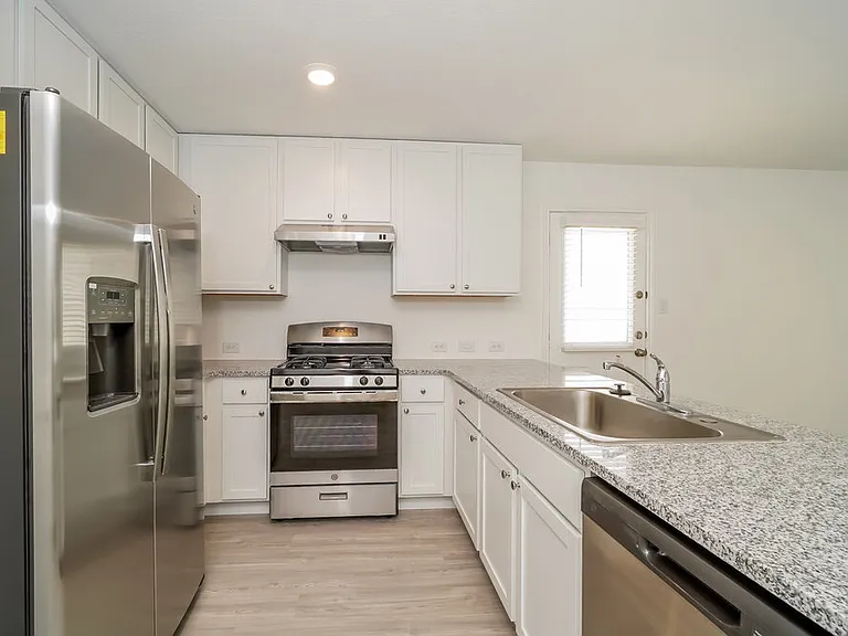 8803 Barrow Path — Photo 9