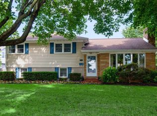 12 Bampton Pl, West Long Branch, NJ 07764