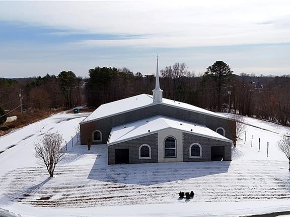 2nd image of 574 Slate Rd