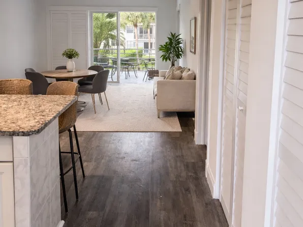 5601 NW 2nd Ave, Boca Raton, FL