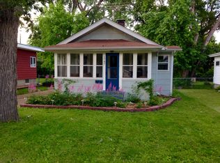 1747 Field Ave, Saint Paul, MN 55116