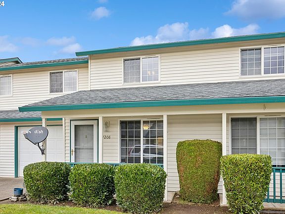 3rd image of 7208 NE 44th Way