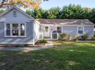 576 Strawberry Hill Rd, Barnstable, MA 02630