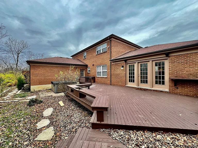 7033 Willowood Dr — Photo 38