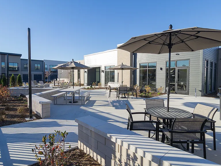 Alta Apartments — Photo 6