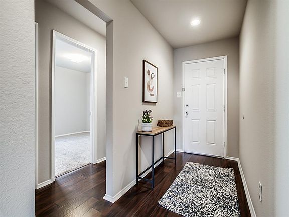 2nd image of 1111 Grace Dr