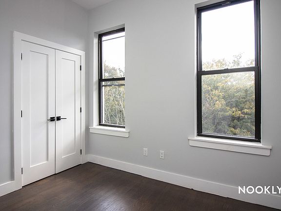 5th image of 355 Marion St #3D