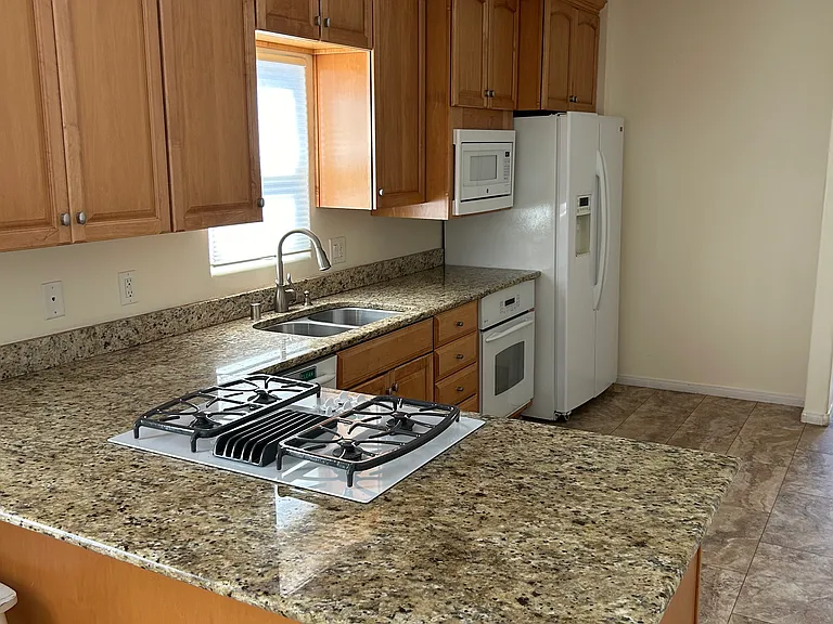 1509 Ximeno Ave — Photo 18