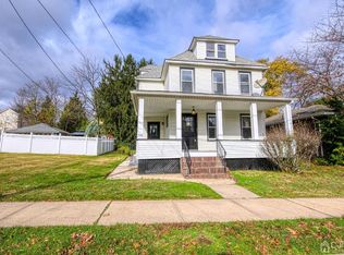 422 John St FLOOR 2, South Amboy, NJ 08879