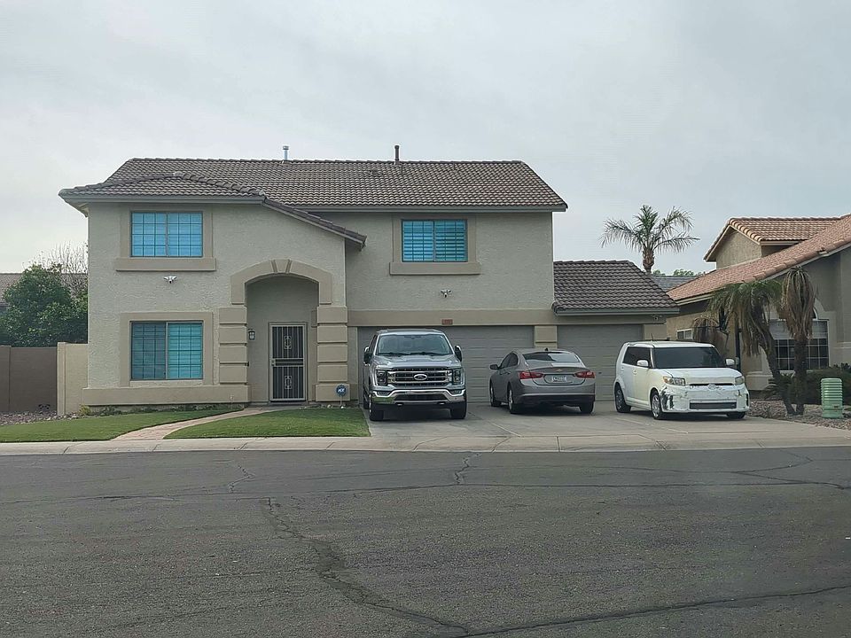 1st image of 255 E Sheffield Ct