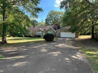 20040 Highway 64, Bolivar, TN 38008