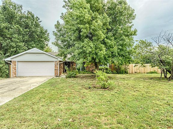 3rd image of 7505 Kathryn Way