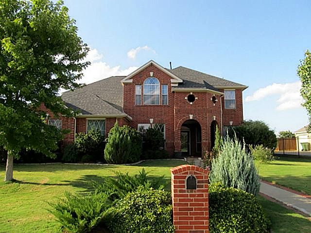 1st image of 2906 Saint Martin Dr