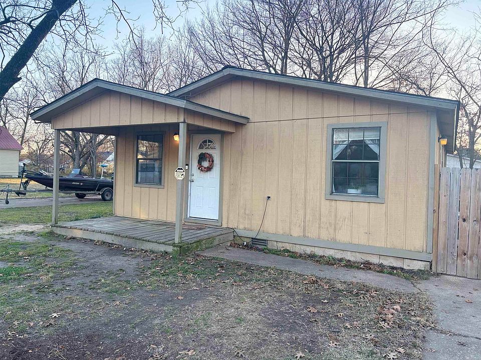 1st image of 504 S Pine St