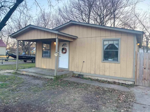 504 S Pine St, Hope, AR 71801