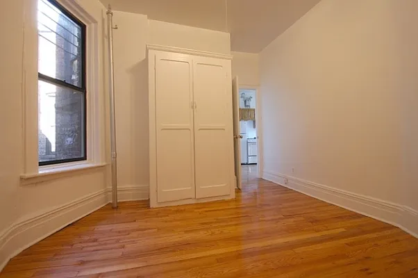 Rented by Citi Habitats | media 34