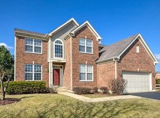 1885 Blackberry Dr, Geneva, IL