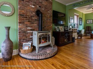 136 Heck Ave, Ocean Grove, NJ 07756