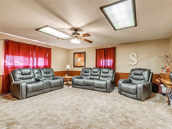 5th image of 1708 Lakeview Dr