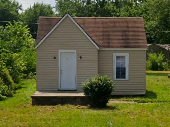 3201 W 26th St, Muncie, IN 47302