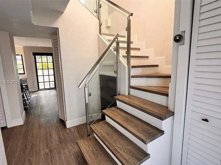 3538 SW 17th St #1B — Photo 4