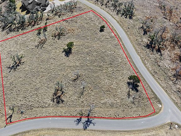 4th image of 795 Temple Trl