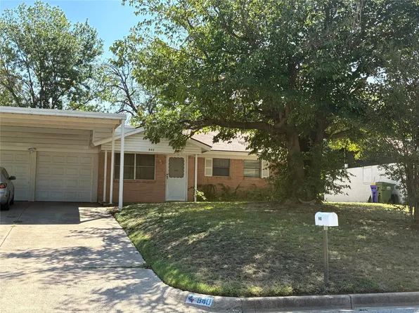 840 N Crosby Ave, White Settlement, TX 76108