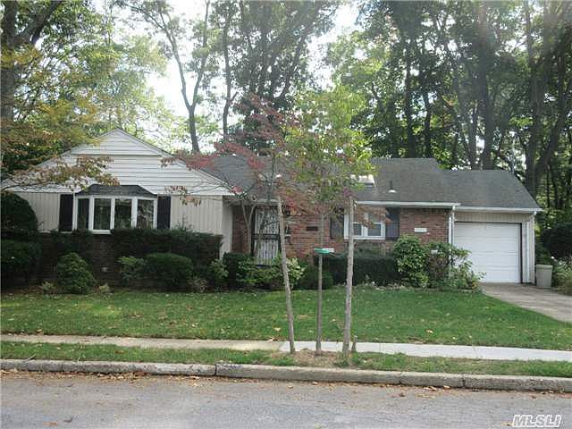 1st image of 1415 Millwood Ln