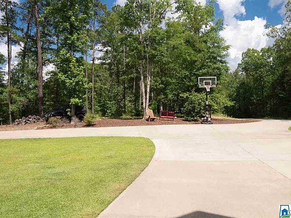 5th image of 273 Aspen Cv