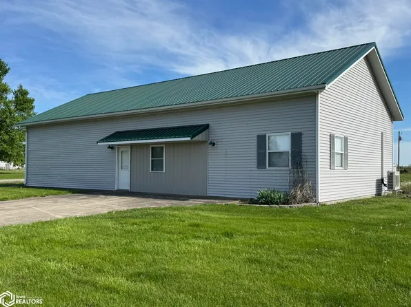 206 W Main St, Exline, IA 52555