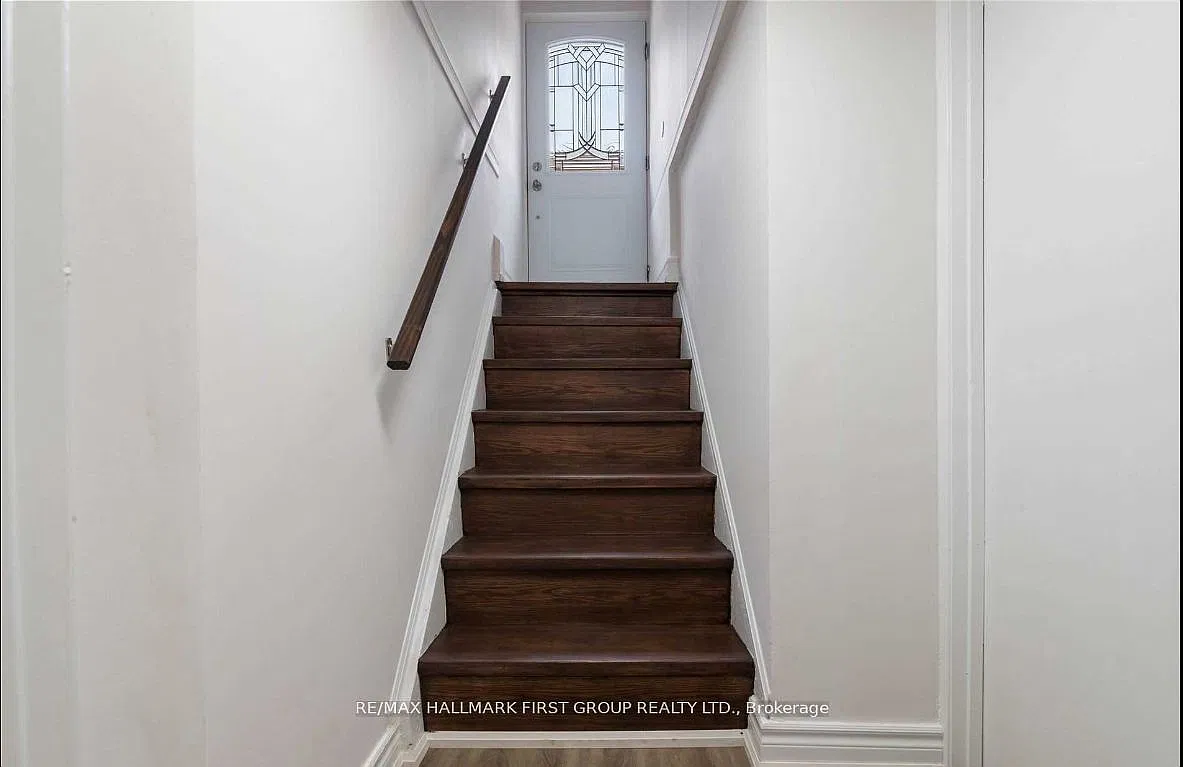 2 bed, $1,700 — Photo 3