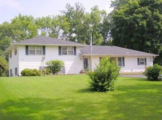 772 W Nippersink Rd, Round Lake, IL 60073