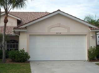 6654 Castlelawn Pl #0, Naples, FL 34113