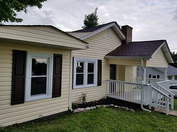 4th image of 217 Alabama St