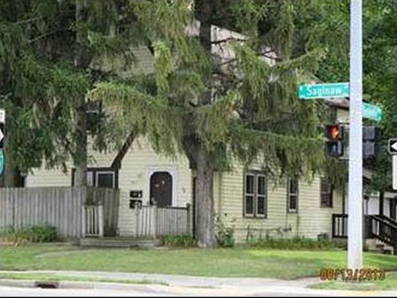 3rd image of 1821 W Saginaw St