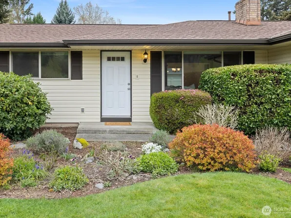 1127 12th Avenue SE, Puyallup, WA 98372