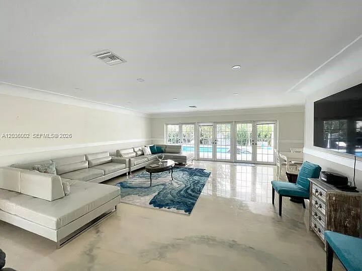 416 N Rainbow Dr — Photo 16