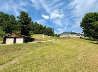 1273 Arnoldsburg Rd, Spencer, WV 25276