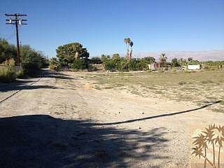 4th image of 83260 Avenue 51