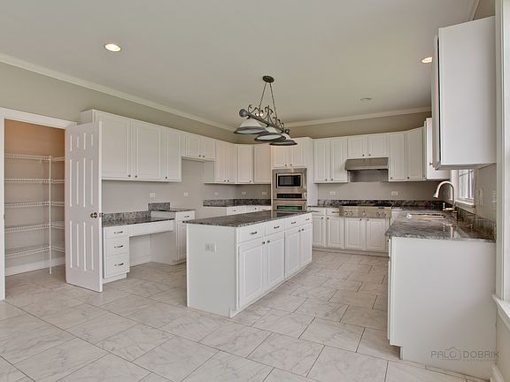 5th image of 5N945 Baker Hill Ct