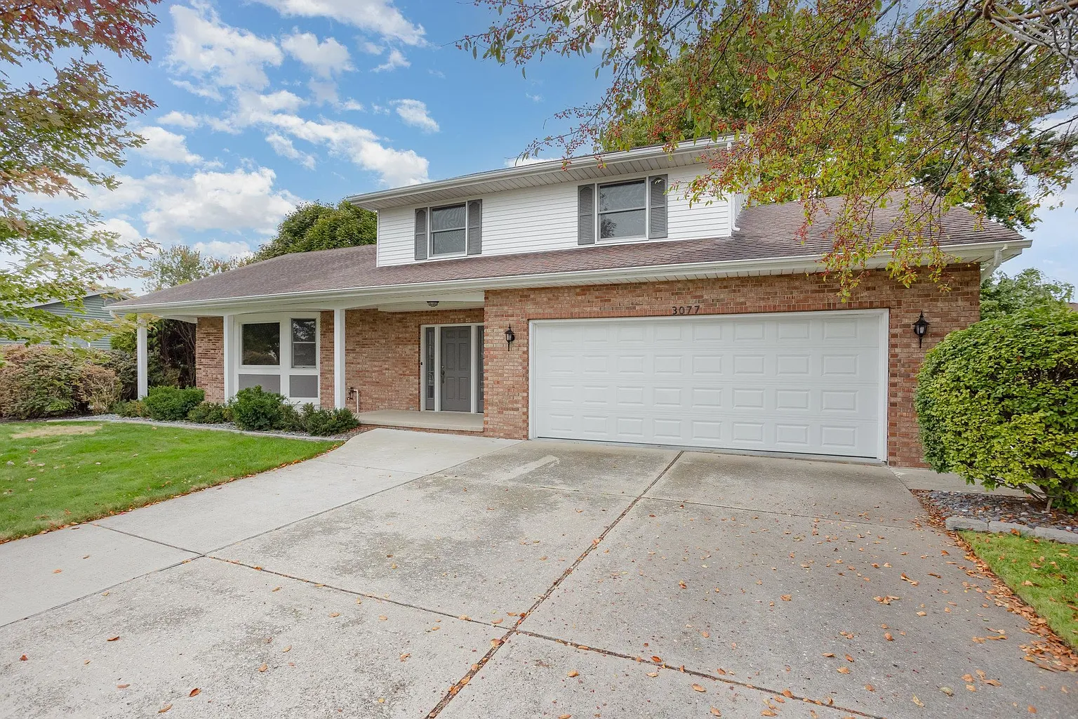 3077 Glenway Pl photo 1