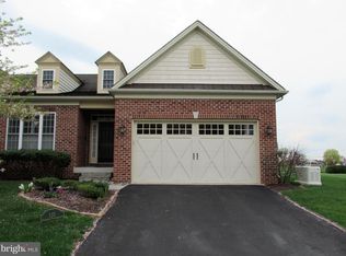 125 Saint Michaels Way, Hanover, PA 17331