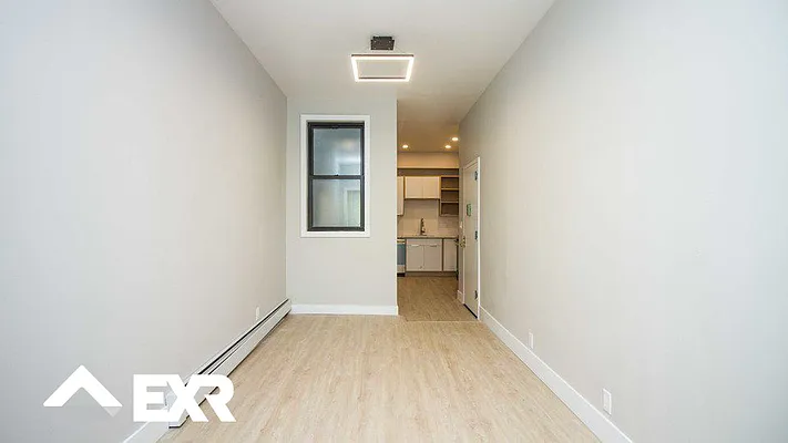 Rented by EXR | media 13