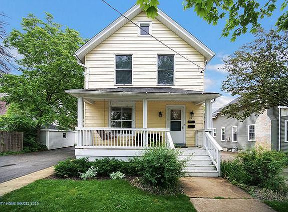 3rd image of 411 S Wheaton Ave #1