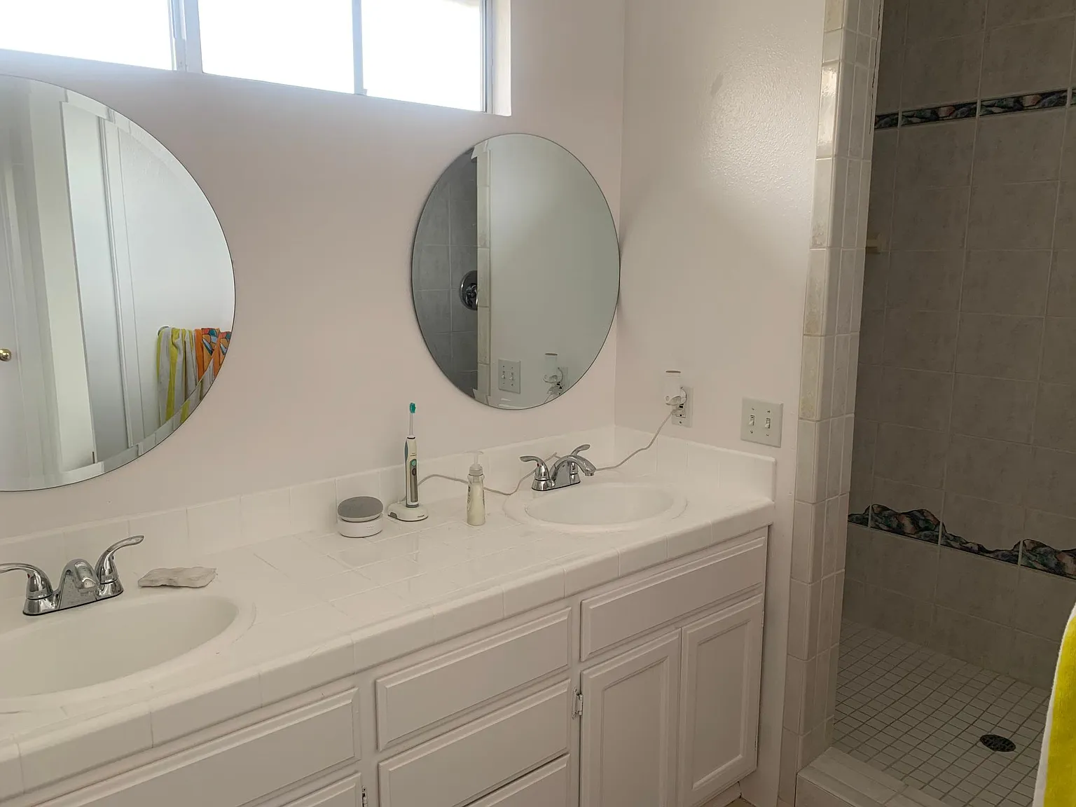 2401 Heather Ave — Photo 2